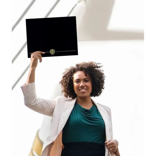 Masterpiece Studios Awards & Certificates<Classic Crest Certificate Holders, 8.5" x 11", Black, 5/Pack (903117S)