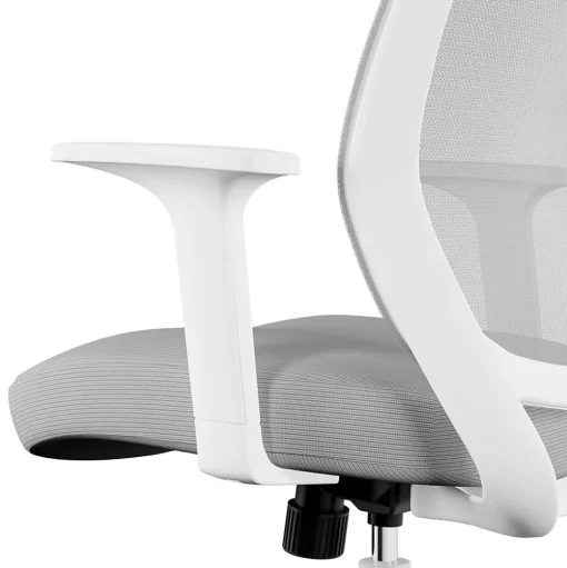 Staples Ergonomic Chairs<Essentials Ergonomic Fabric Swivel Task Chair, (UN58149)